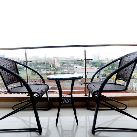 Vinstar Serviced Apartments 辛加瓦迪 外观 照片