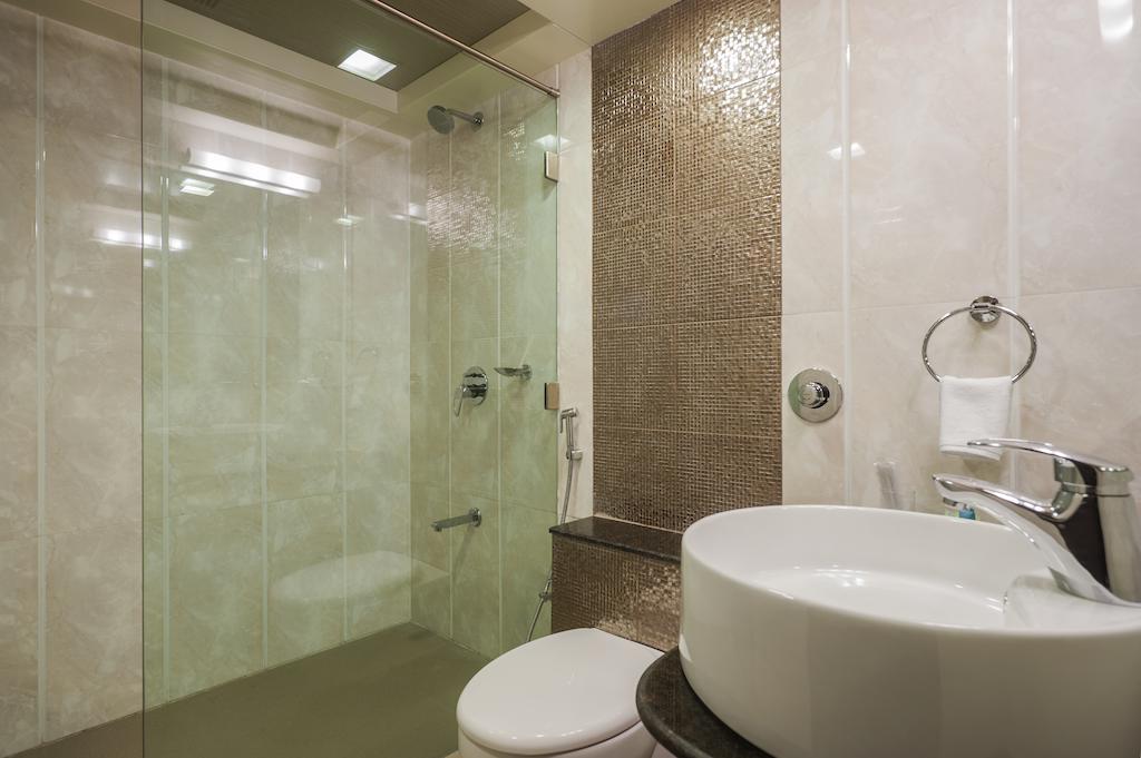 Vinstar Serviced Apartments 辛加瓦迪 客房 照片