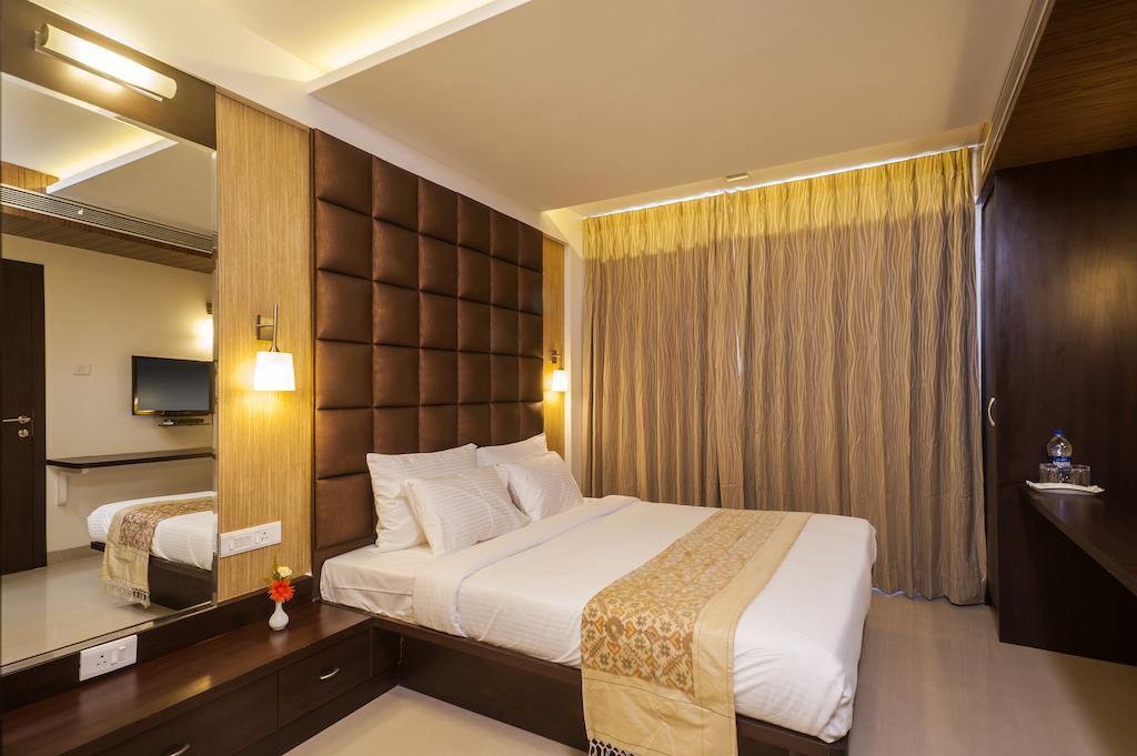 Vinstar Serviced Apartments 辛加瓦迪 客房 照片
