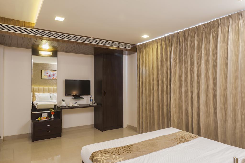 Vinstar Serviced Apartments 辛加瓦迪 外观 照片