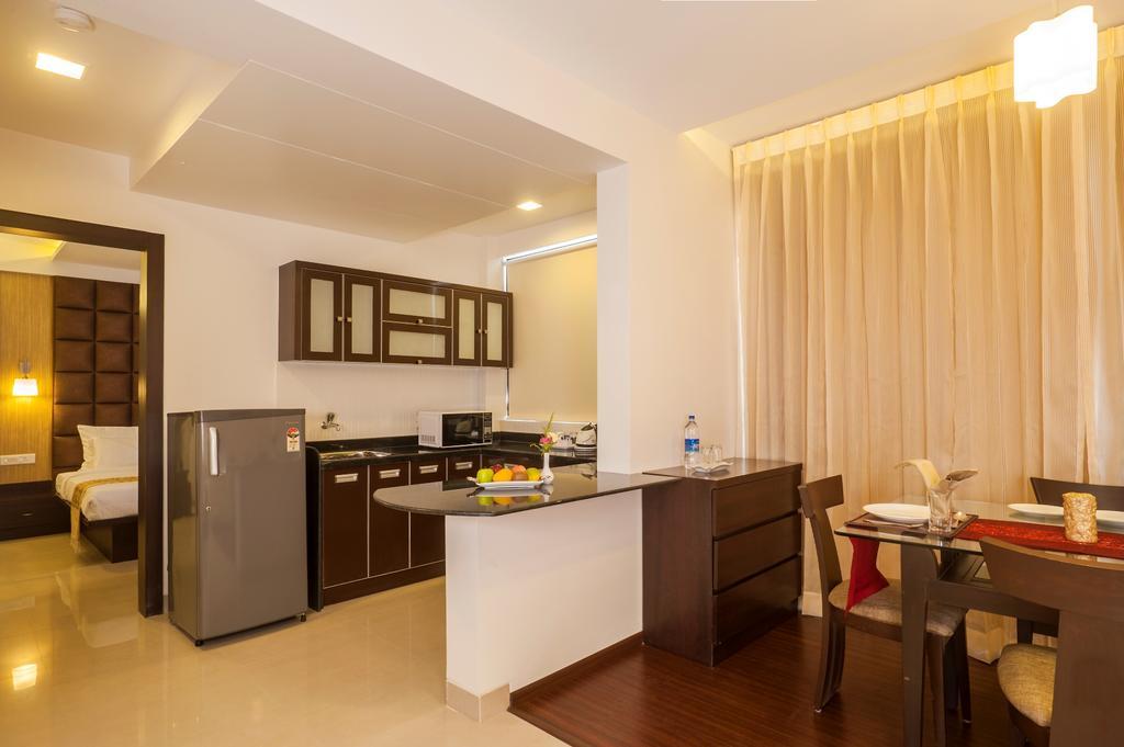 Vinstar Serviced Apartments 辛加瓦迪 外观 照片